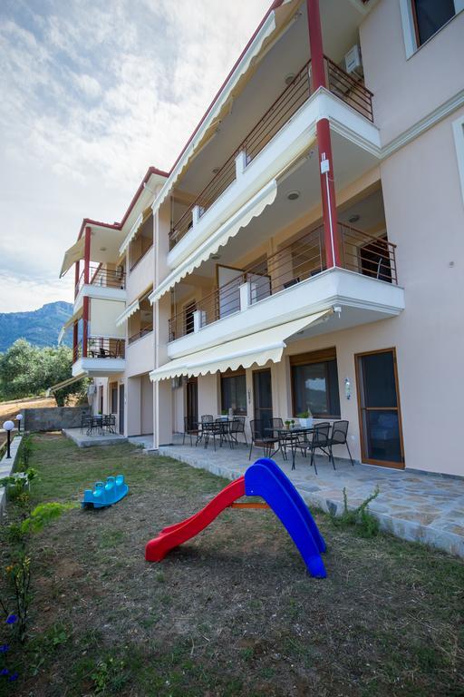 Aphrodite Villas Koinyra Exterior photo